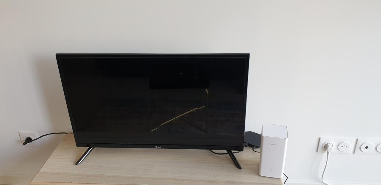 L'Aurore Doree, Duplex Renove - Parking Prive - Wifi Gratuit Lejlighed Saint-Quentin  Eksteriør billede