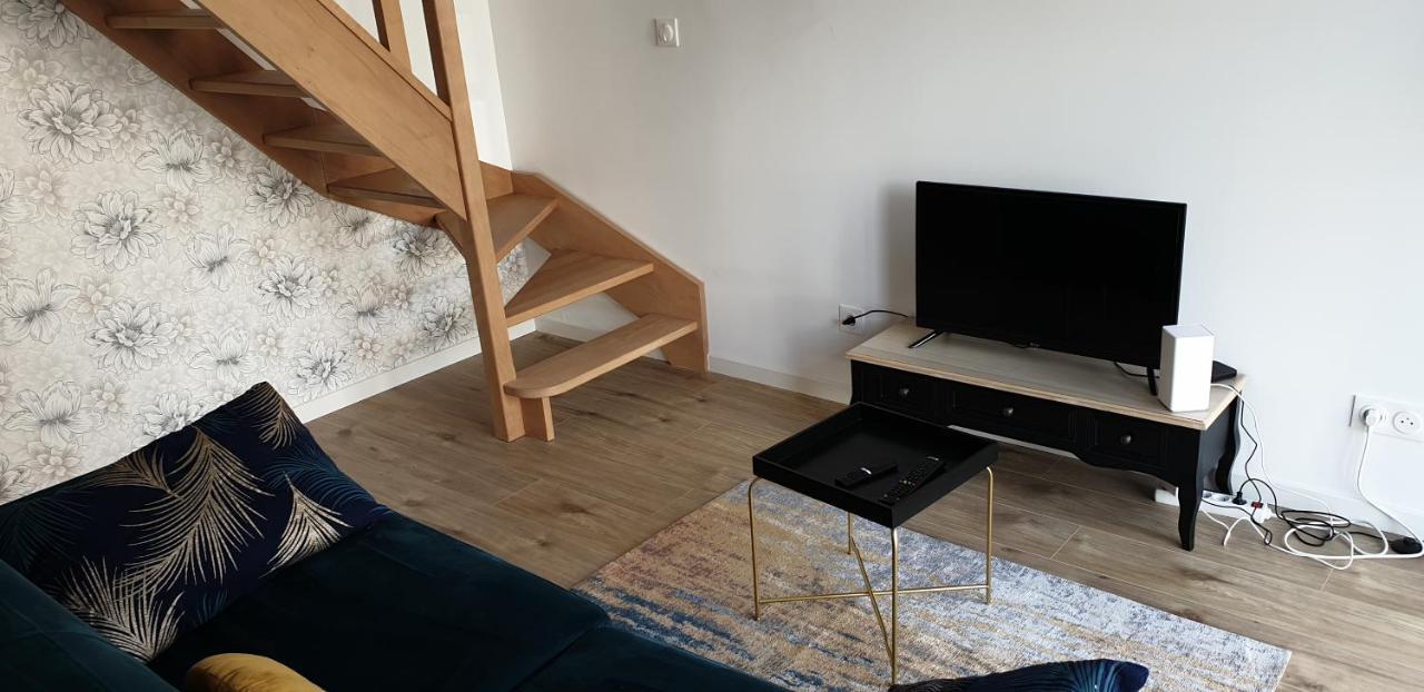 L'Aurore Doree, Duplex Renove - Parking Prive - Wifi Gratuit Lejlighed Saint-Quentin  Eksteriør billede