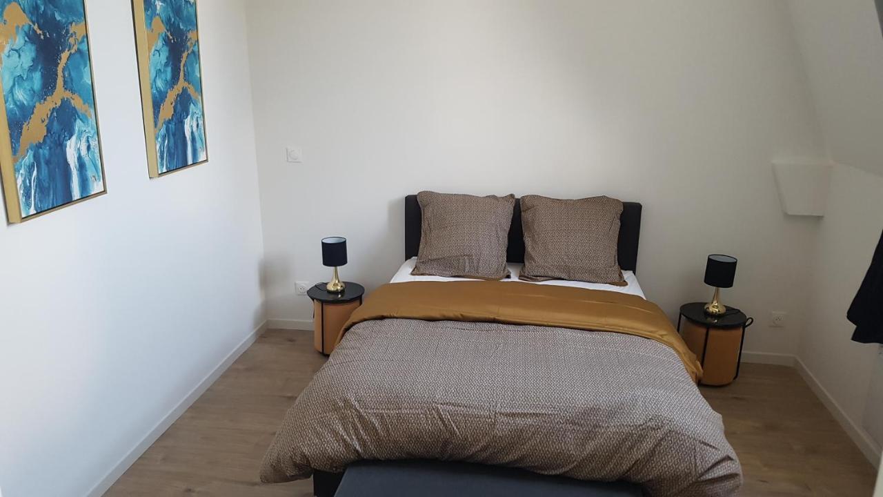 L'Aurore Doree, Duplex Renove - Parking Prive - Wifi Gratuit Lejlighed Saint-Quentin  Eksteriør billede